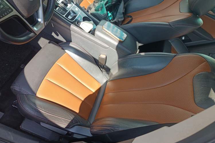 Used BYD Qin New Energy 2017 Qin 1.5T 100 Left Front Seat