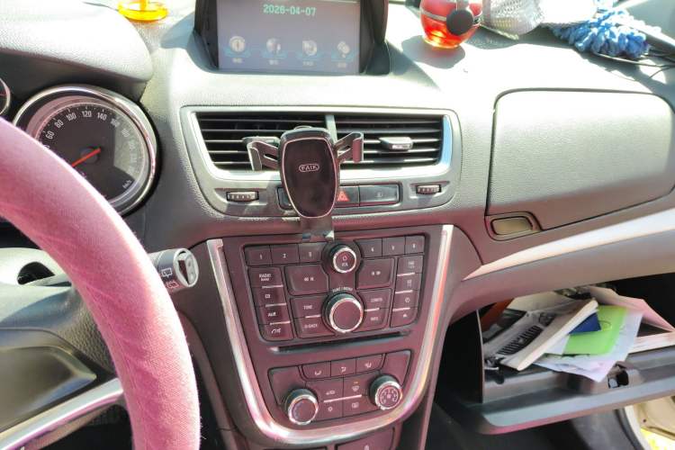 Used Buick Encore 2015 1.4T Automatic Two-Wheel Drive Urban Elite Version