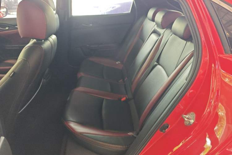 Used Honda Civic 2021 HATCHBACK 220TURBO CVT New Trendsetter