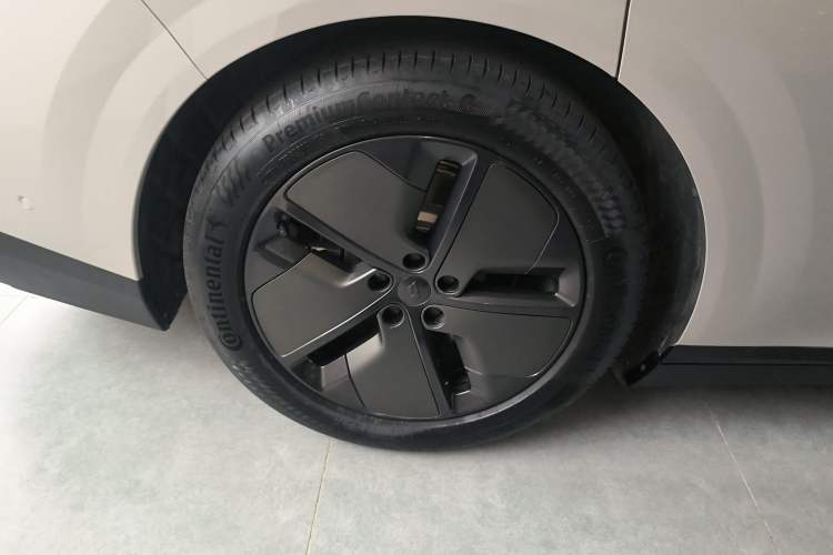 Used Li Auto i8 2025 Model Standard Version