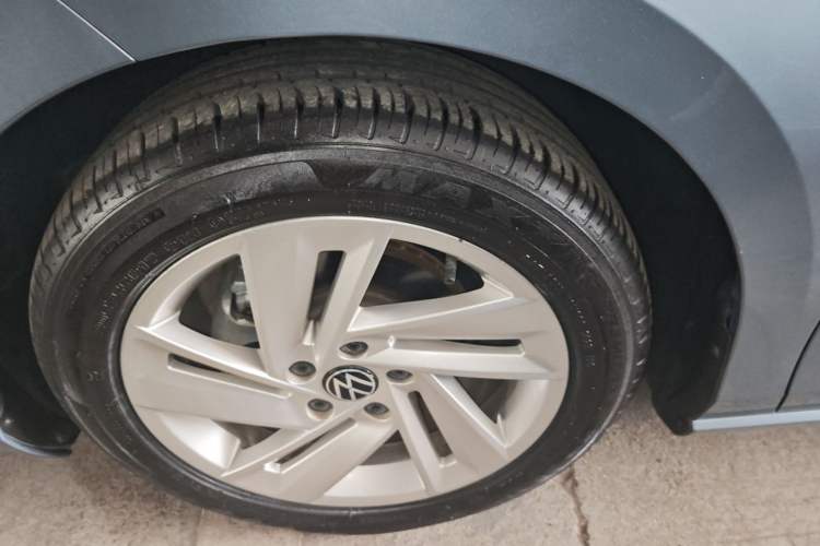 Used Volkswagen Lamando 2023 Lavida L 280TSI DSG Spicy Edition Left Front Wheel Hub