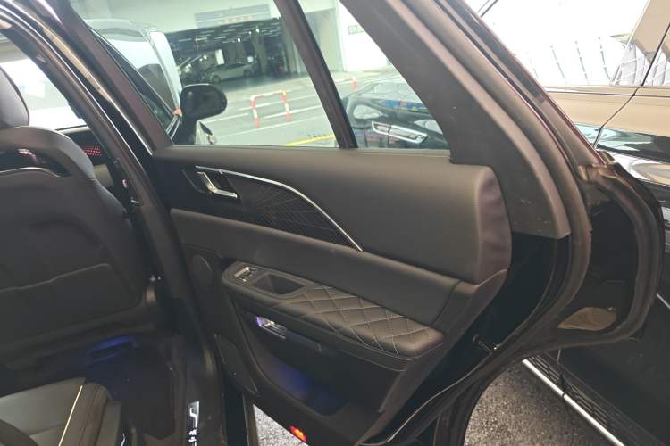 Used Hongqi E-HS9 2021 460 km Range Flagship Edition Six-Seater