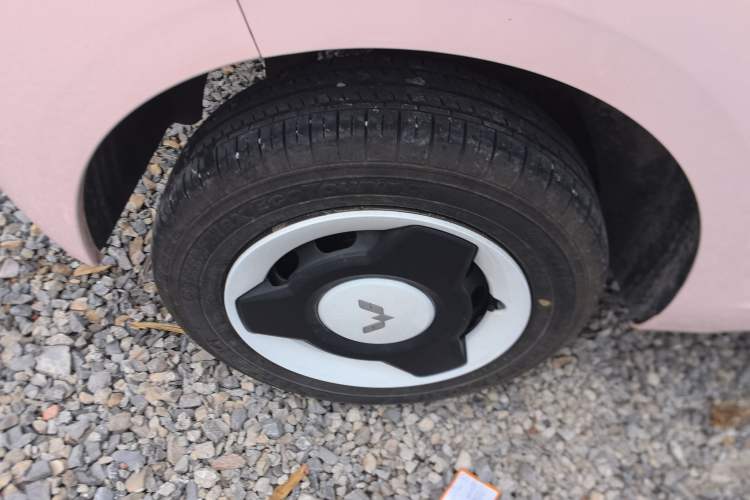 Used Wuling Hongguang MINIEV 2024 3rd Generation 215km Youth Edition
