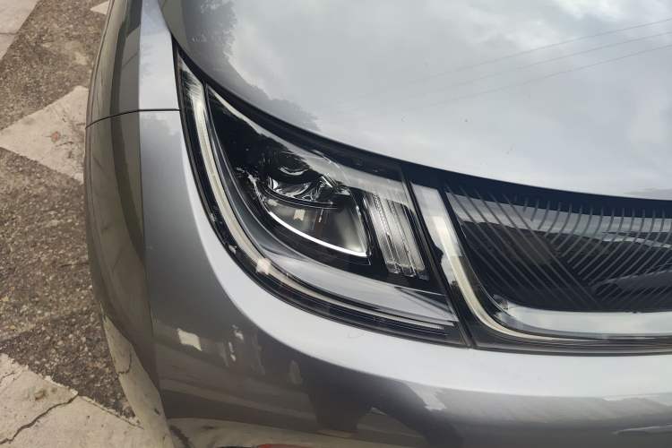 Used BYD Dolphin 2021 405 km Free Version
