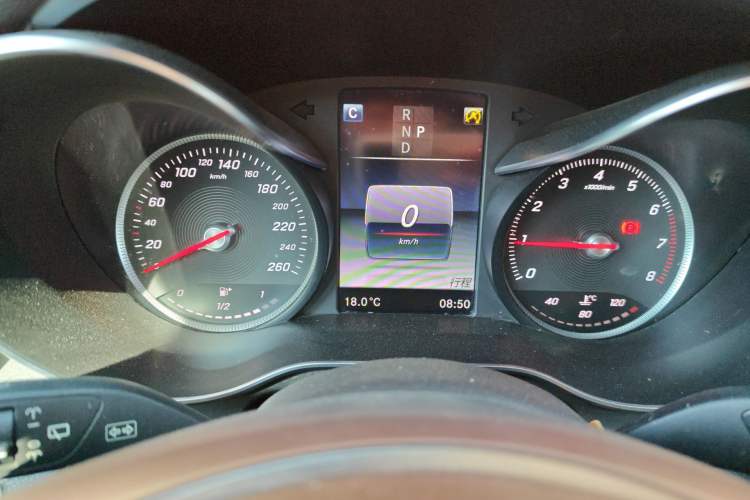 Used Mercedes-Benz GLC 2017 GLC 260 4MATIC Dynamic Edition Instrument Cluster