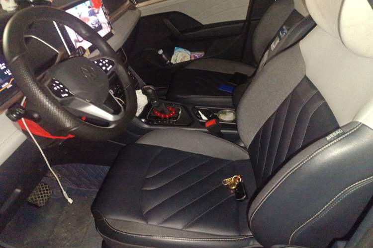 Used Volkswagen Tharu 2023 300TSI Two-Wheel-Drive Full Moon Edition
