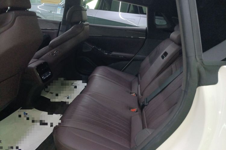 Used Denza Z9GT 2024 1100 Four-Wheel Drive Ultra Version
