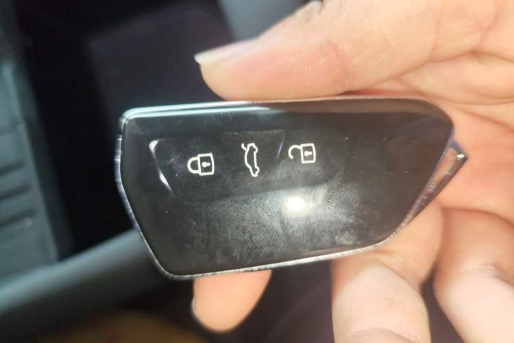 Used Volkswagen ID.UNYX 2025 Pure Model
