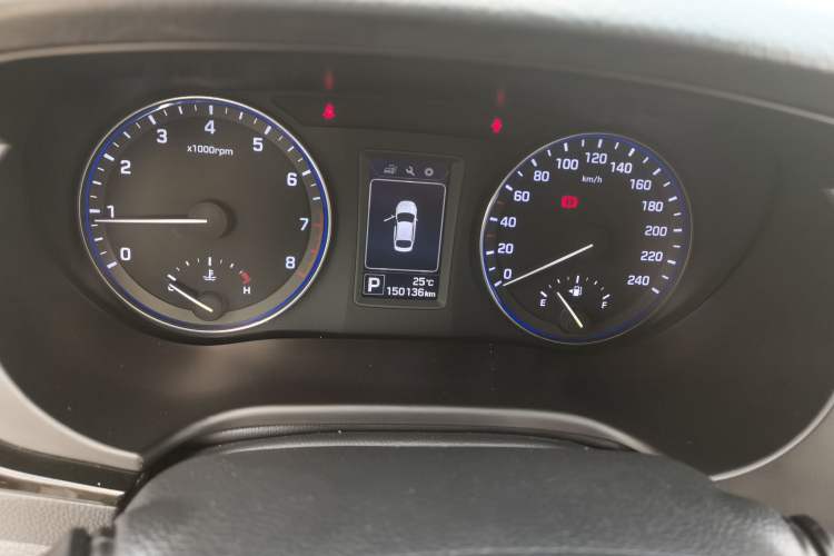 Used Hyundai Mistra 2014 1.8L Automatic Smart GLS
