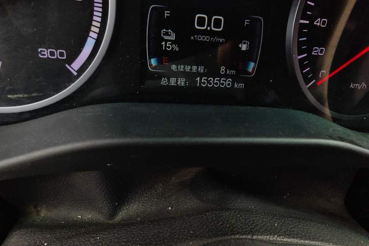 Used BYD Qin New Energy 2017 1.5T Luxury Model Odometer Close Up