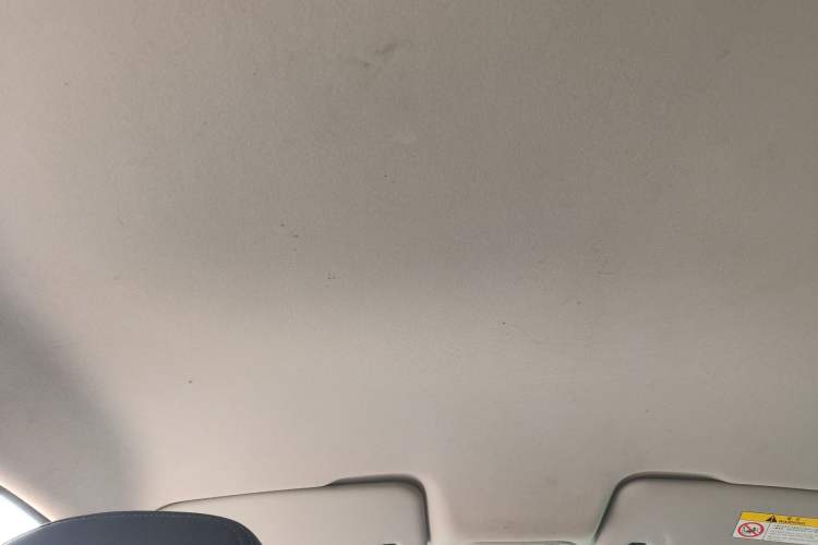 Used Venucia T70 2016 1.6L Manual Ruixing Edition
