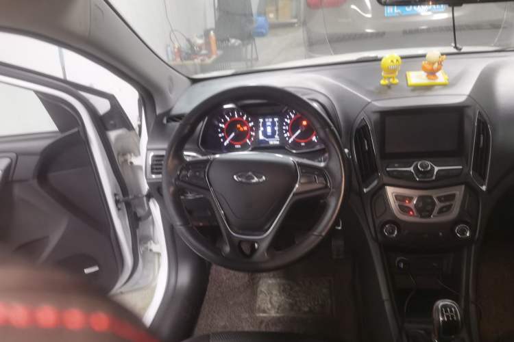 Used Chery Arrizo 5 2016 1.5L Manual Lingrui Edition
