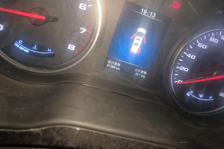 Used JAC Refine M4 2018 1.5T Manual Hybrid Luxury Version