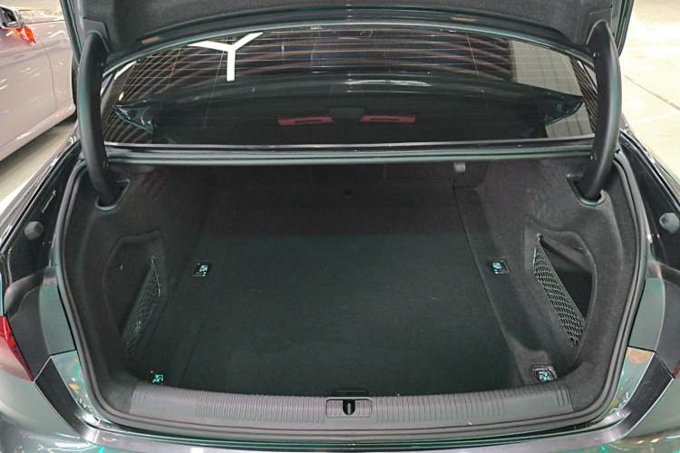 Used Audi A4L 2024 40 TFSI Luxury Dynamic Edition