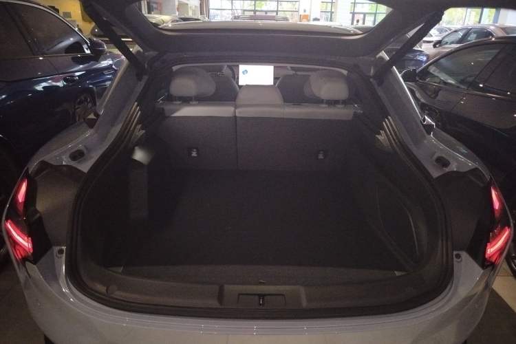 Used XPeng MONA M03 2025 600 with Ultra-Long Range Max Trunk