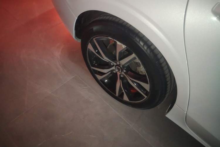 Used Volvo S60 2023 B4 Zhiyuan Sport Edition
