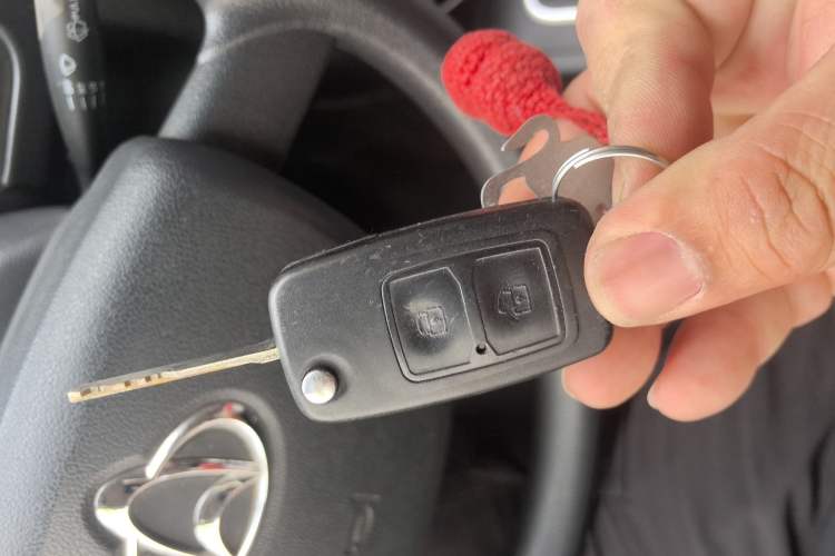 Used CHANGAN KAICHENG Shenqi F30 2018 1.5L Comfort Trim Short Wheelbase DAM15L Vehicle Key