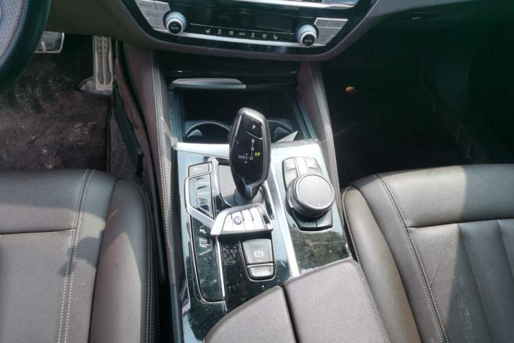 Used BMW 5 Series 2019 525Li M Sport Package
