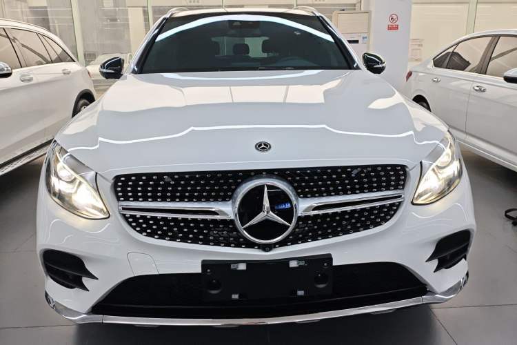 Used Mercedes-Benz GLC 2018 GLC 260 4MATIC Luxury Model