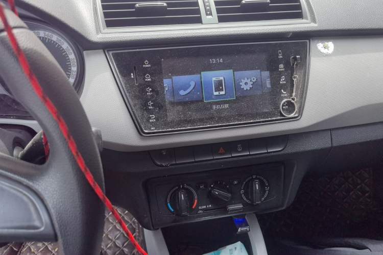 Used Skoda Fabia 2016 1.4L Automatic Car Enjoy Edition
