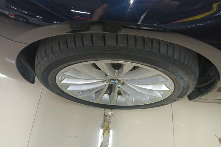 Used BMW 5 Series 2021 525Li Luxury Package