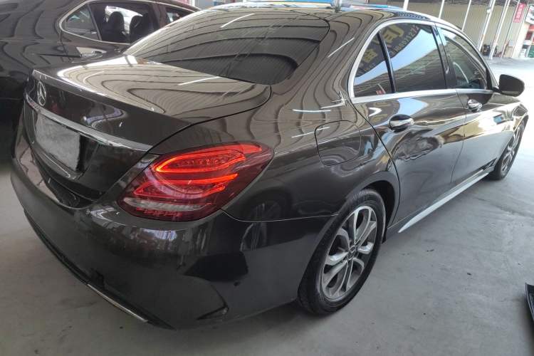 Used Mercedes-Benz C-Class 2015 C 200 L Sport Edition
