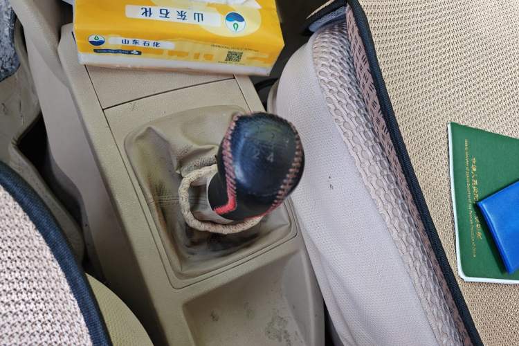 Used Volkswagen Polo 2009 Jingqu 1.4L Manual Elegant Edition Gear Lever