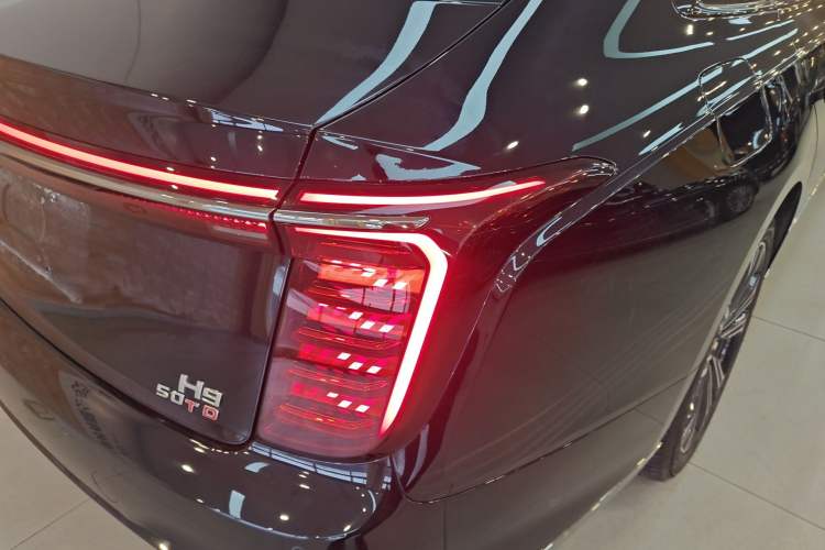 Used Hongqi H9 2024 2.0T Qixiang Private Style Edition Right Rear Taillight