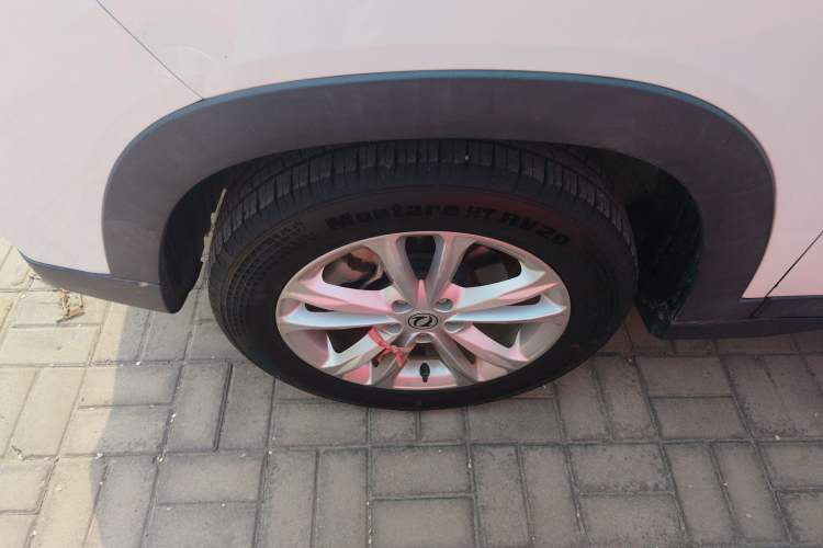 Used Dongfeng Fengon S560 2019 1.8L Manual Urban Model Left Front Wheel Hub