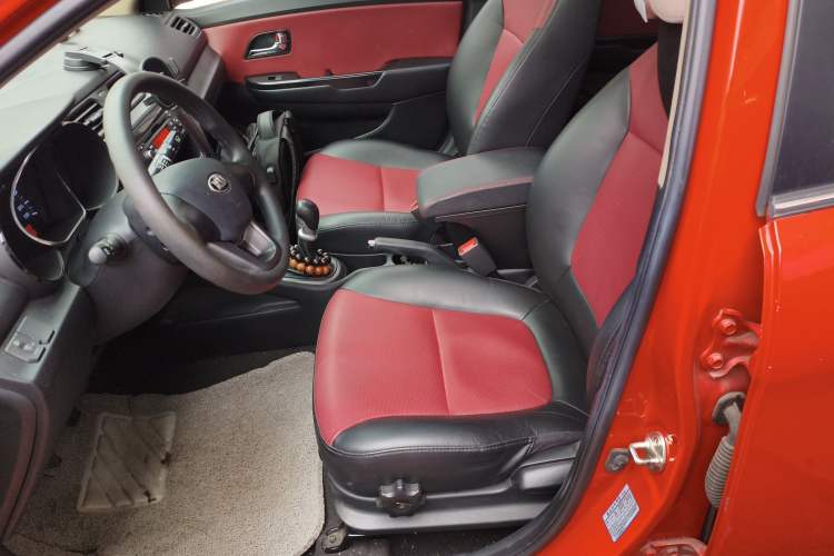 Used Kia K2 2012 Hatchback 1.4L MT Cool Edition Commemorative Model