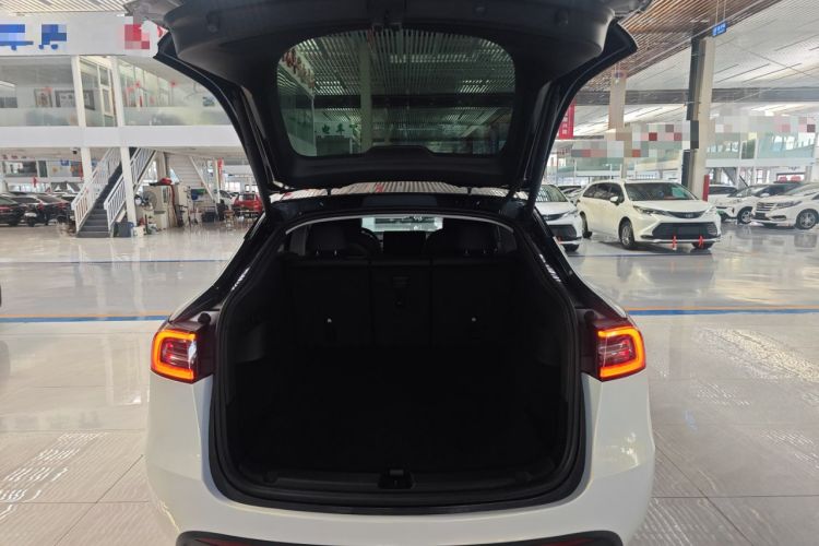 Used Tesla Model Y 2024 Rear-Wheel-Drive Version Trunk