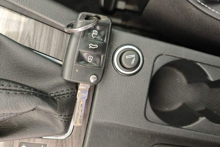 Used Skoda Octavia 2016 1.6L Automatic Smart Drive Edition