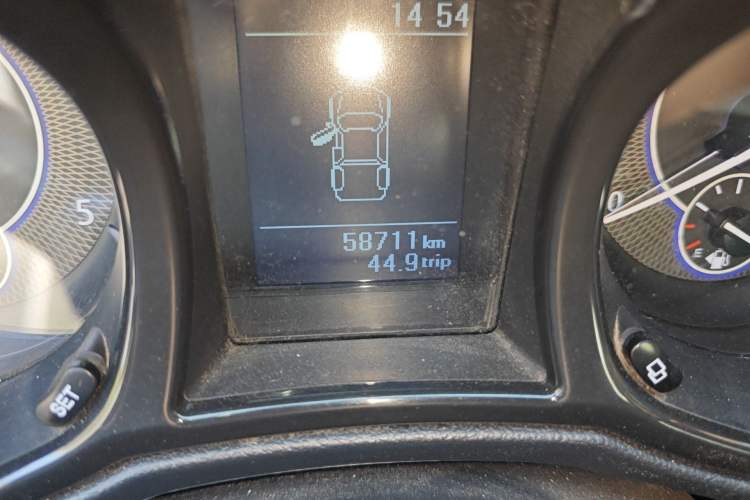 Used JMC Baodian 2020 2.5T Diesel Two-Wheel Drive Comfort Edition Long Wheelbase JX4D25A6L
