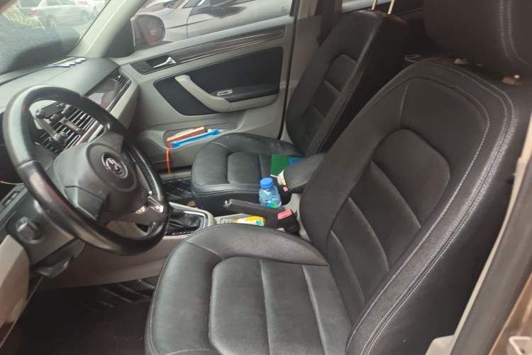 Used Volkswagen Bora 2014 1.6L Automatic Fashion Model Left Front Seat