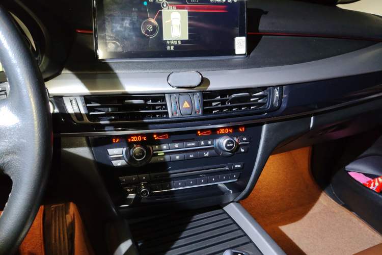 Used BMW X5 2014 xDrive35i 3.0T 5-seater Middle East version
