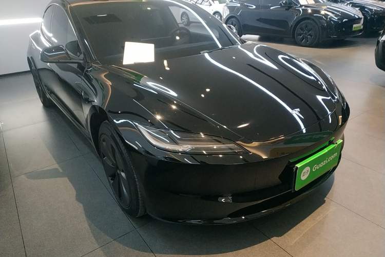 Used Tesla Model 3 2023 Rear-Wheel-Drive Version
