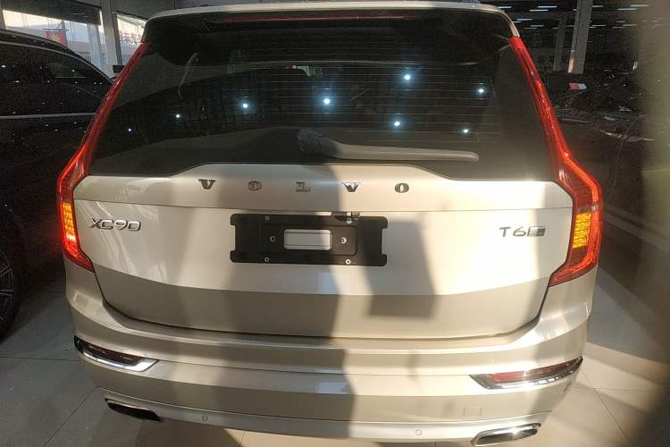Used Volvo XC90 2019 T6 Zhiyi Edition 7-Seater China VI Standard