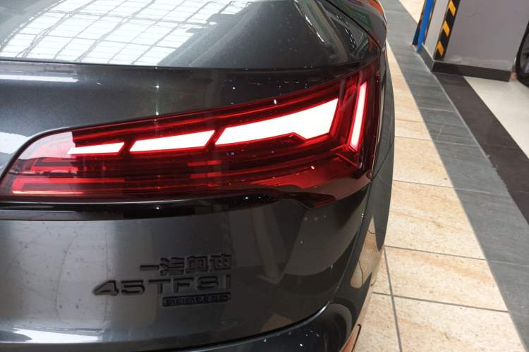 Used Audi Q5L 2021 40 TFSI Enjoy Life Edition