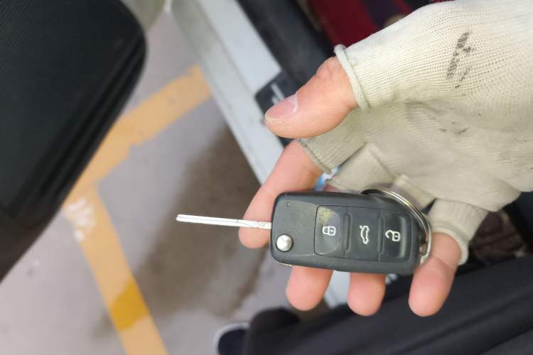 Used Volkswagen Santana 2016 1.6L Automatic Comfort Edition