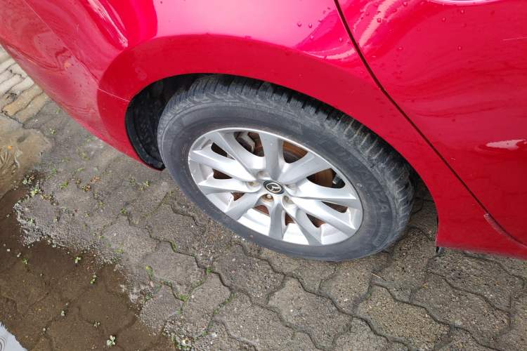 Used Mazda Atenza 2014 2.0L Blue Sky Luxury Edition