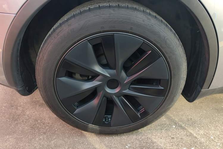 Used Tesla Model Y 2024 Rear-Wheel-Drive Version