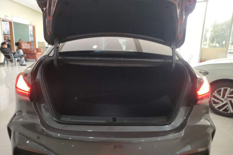 Used MG 5 2025 180 DVVT Global First Edition
