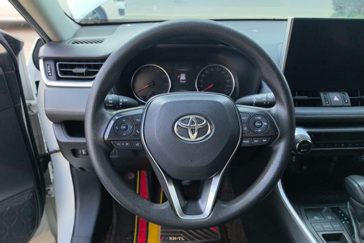 Used Toyota Wildlander 2021 2.0L CVT Two-Wheel Drive Luxury Edition
