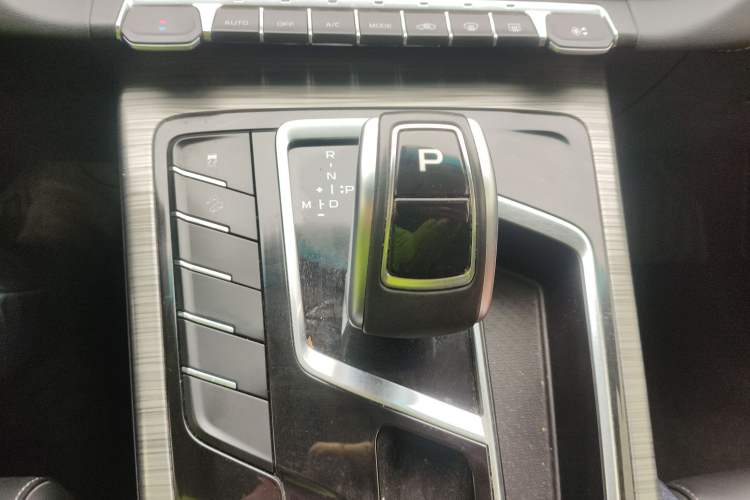 Used Geely Auto Emgrand X7 Sport 2020 1.8TD DCT Smart Connect PRO