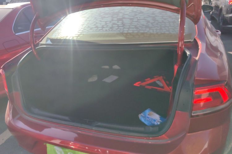 Used Volkswagen Lamando 2018 280TSI DSG Comfort Edition
