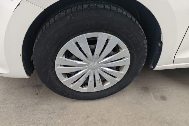 Used Volkswagen Santana 2019 1.5L Manual Fashion Edition China VI Standard Exterior 4