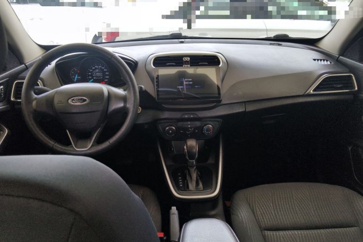 Used Ford Escort 2019 1.5L Automatic ZhiXiang Model Center Console