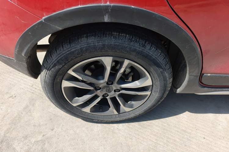 Used Geely Auto Vision X3 2019 Upgraded Model 1.5L CVT Prestige Version Exterior 5