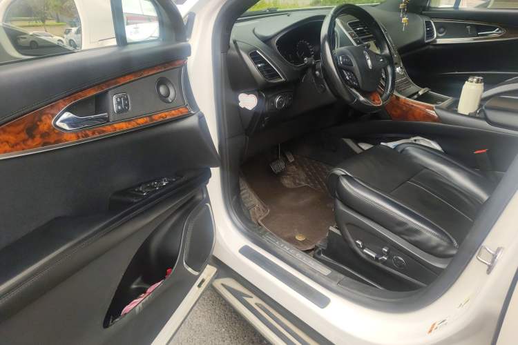 Used Lincoln MKX 2018 2.7T Four-Wheel Drive Prestige Edition
