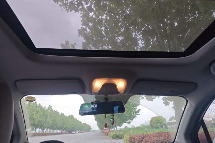 Used GAC Trumpchi GS4 2017 235T Automatic Two-Wheel Drive Elite Edition Headliner